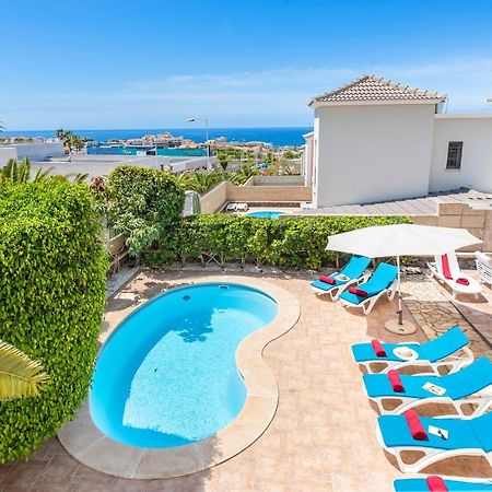 אדחה Beautiful Villa Anna With Heated Pool מראה חיצוני תמונה