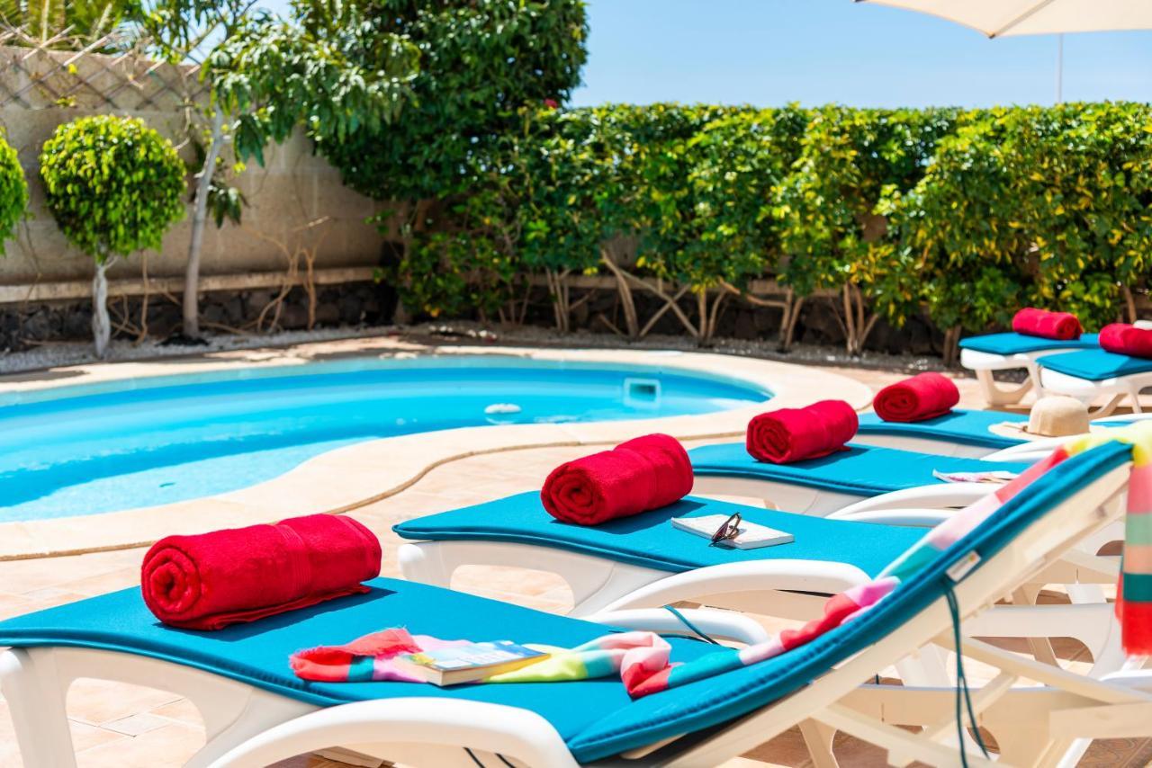 אדחה Beautiful Villa Anna With Heated Pool מראה חיצוני תמונה